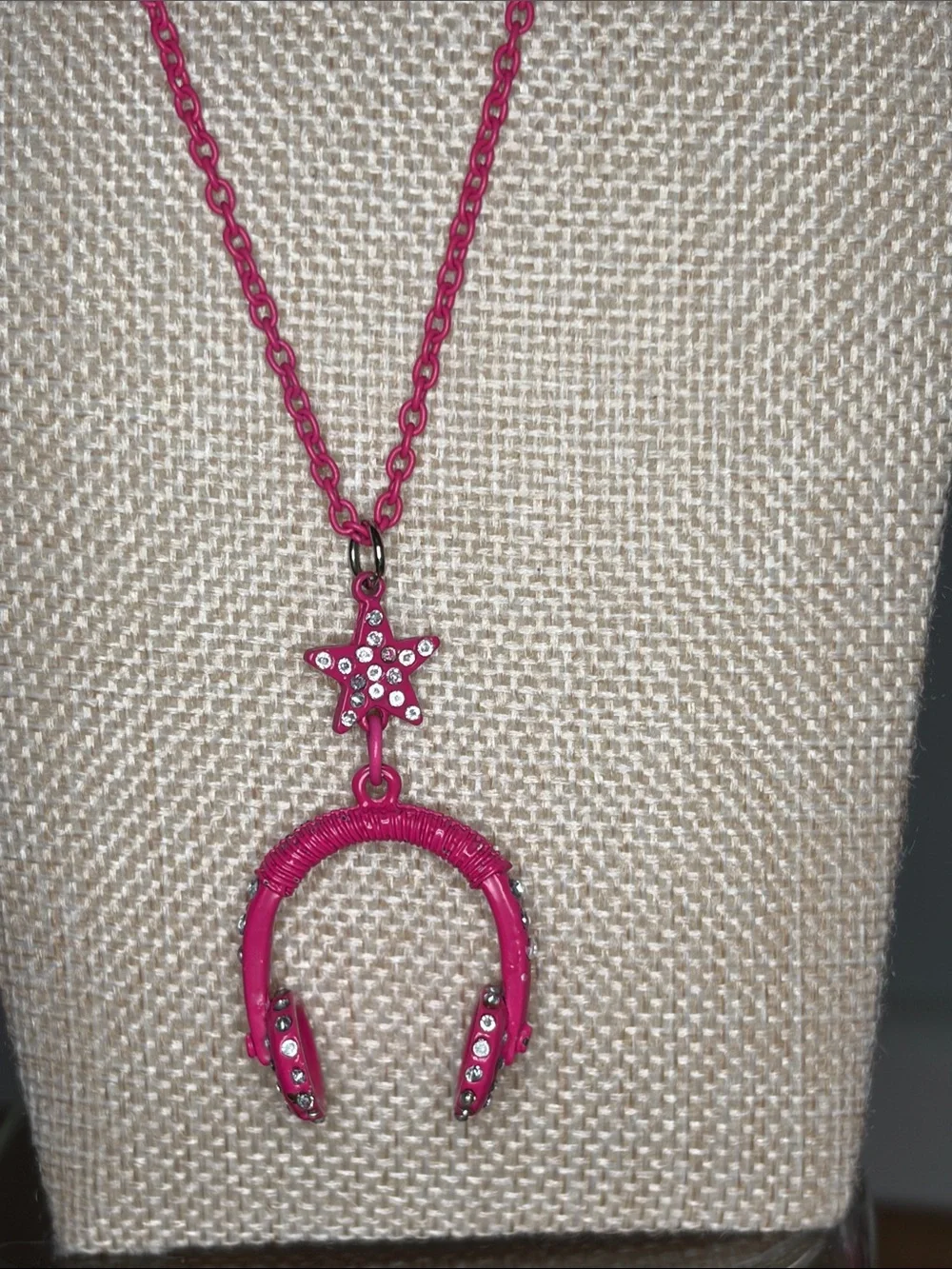 Pink Rhinestone Star & Headphone Pendant Necklace